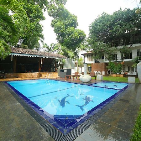 Hostel City Hub Colombo Airport Катунаяка Экстерьер фото